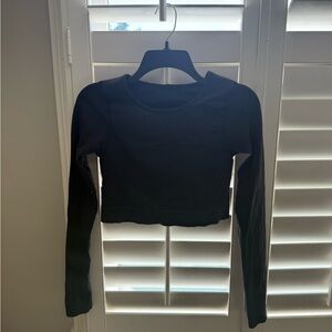 Lululemon long sleeve cropped ebb to be street
